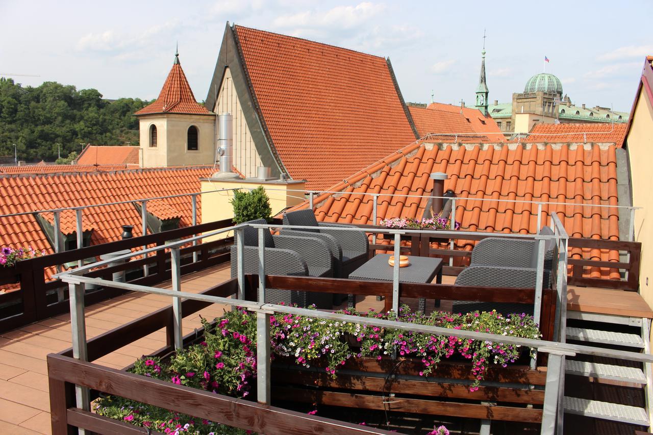 Agnes - Praag